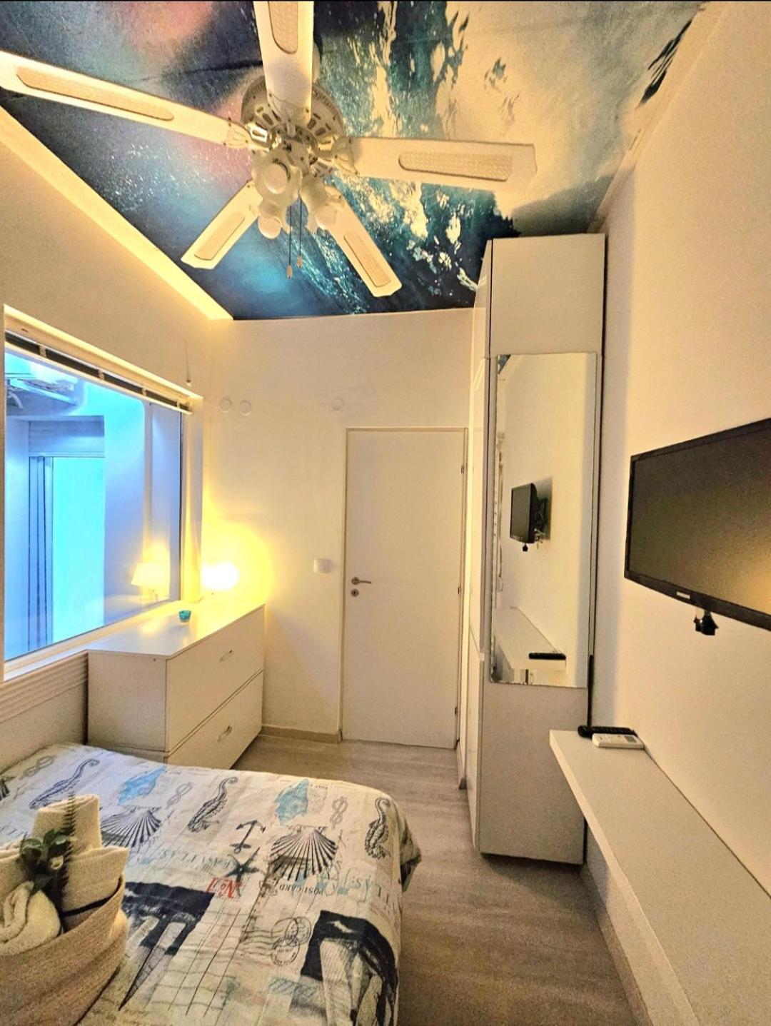 Апартаменты Sun Sea No 3 Переа Экстерьер фото